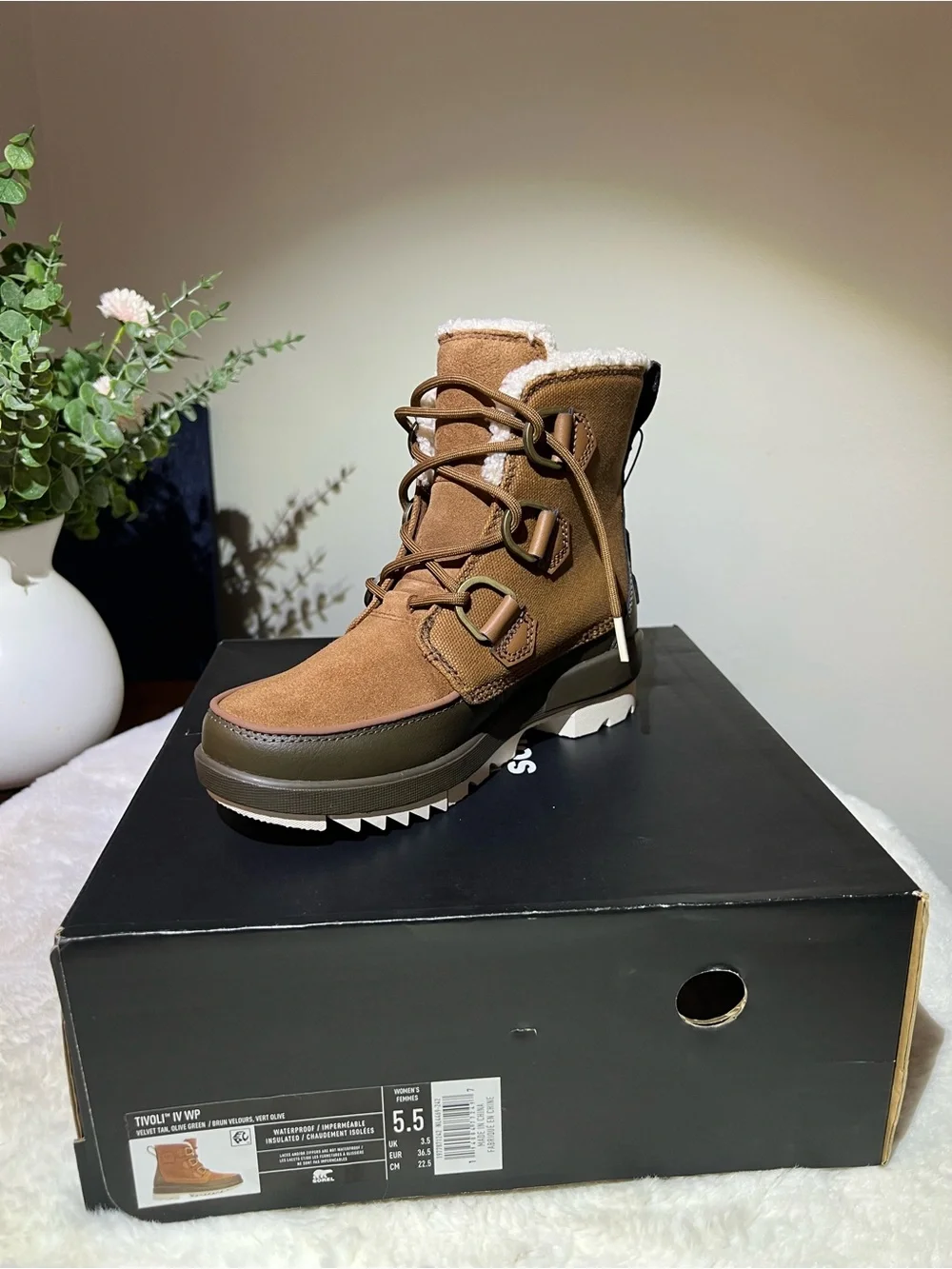 Sorel tivoli iv waterproof boots women's - faux shearling